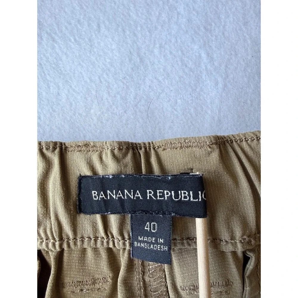 Banana Republic Shorts Men 40 Beige Performance Chino Stretch Elastic Waist